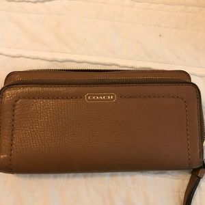 Coach brown leather wallet. Barely used